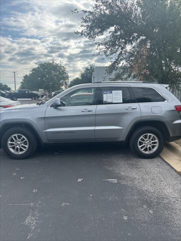 2020 Jeep Grand Cherokee Laredo
