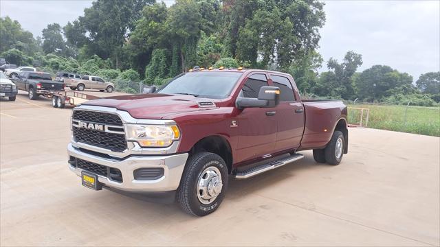 2024 RAM 3500 Tradesman Crew Cab 4x4 8 Box