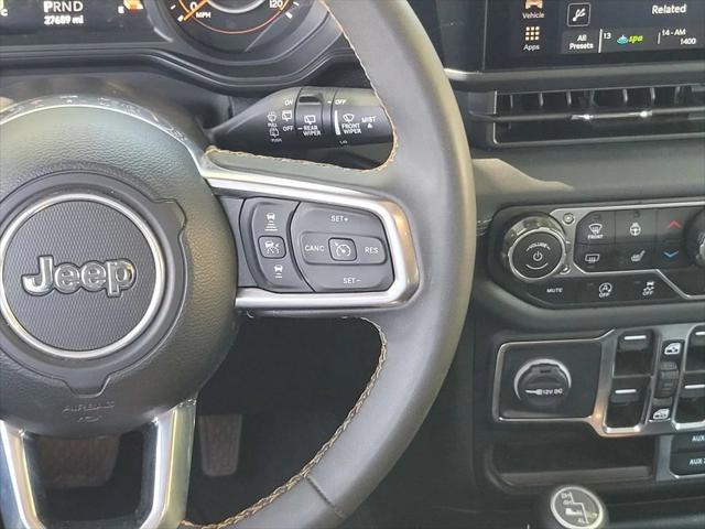2024 Jeep Wrangler 4-Door Sahara 4x4
