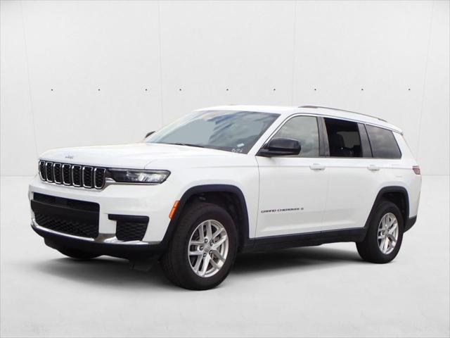 2023 Jeep Grand Cherokee L Laredo 4x4