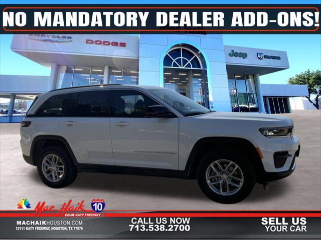 2025 Jeep Grand Cherokee GRAND CHEROKEE LAREDO X 4X4
