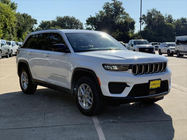 2025 Jeep Grand Cherokee GRAND CHEROKEE LAREDO X 4X4