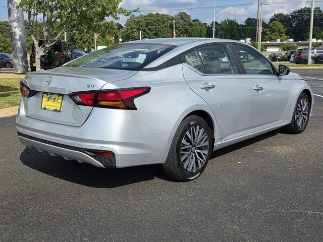 2024 Nissan Altima SV FWD