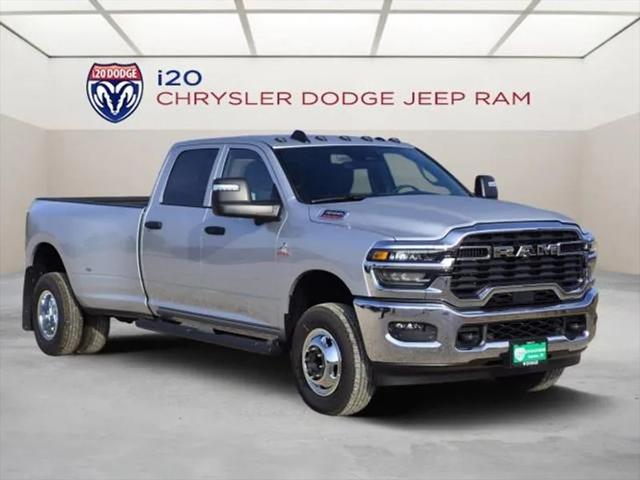 2026 RAM Ram 3500 RAM 3500 TRADESMAN CREW CAB 4X4 8 BOX 2026 RAM Ram 3500 RAM 3500 TRADESMAN CREW CAB 4X4 8 BOX