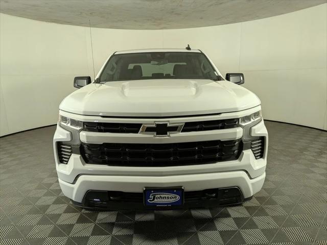 2022 Chevrolet Silverado 1500 4WD Crew Cab Short Bed RST