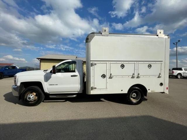 2015 Chevrolet Silverado 3500HD Chassis WT