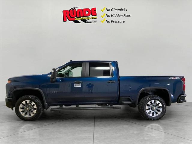 2022 Chevrolet Silverado 2500HD 4WD Crew Cab Standard Bed Custom