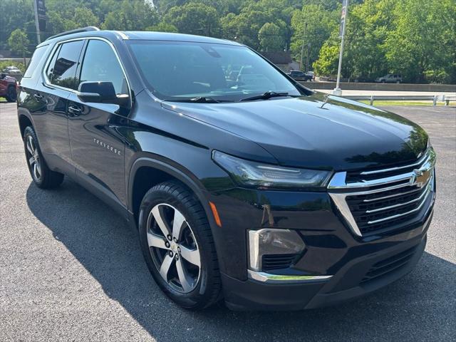 2022 Chevrolet Traverse AWD LT Leather