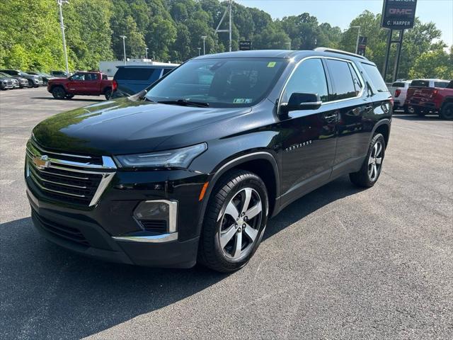 2022 Chevrolet Traverse AWD LT Leather
