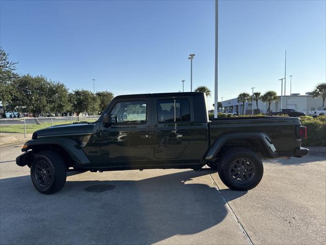 2023 Jeep Gladiator Sport S 4x4