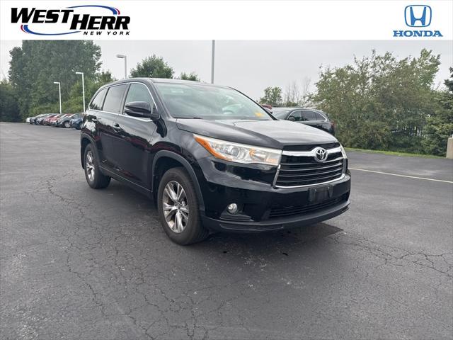 2016 Toyota Highlander LE Plus V6
