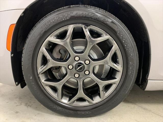 2018 Chrysler 300 300S AWD 2018 Chrysler 300 300S AWD