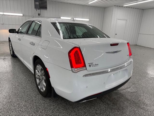 2017 Chrysler 300C AWD