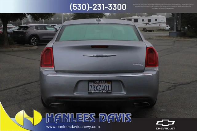 2016 Chrysler 300 C