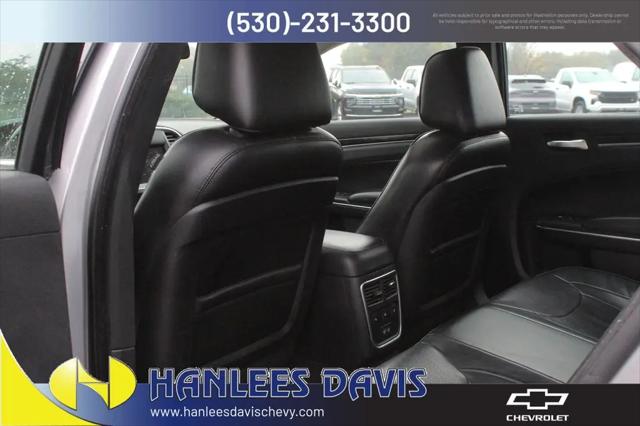 2016 Chrysler 300 C