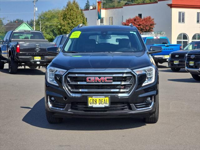 2023 GMC Terrain AWD AT4