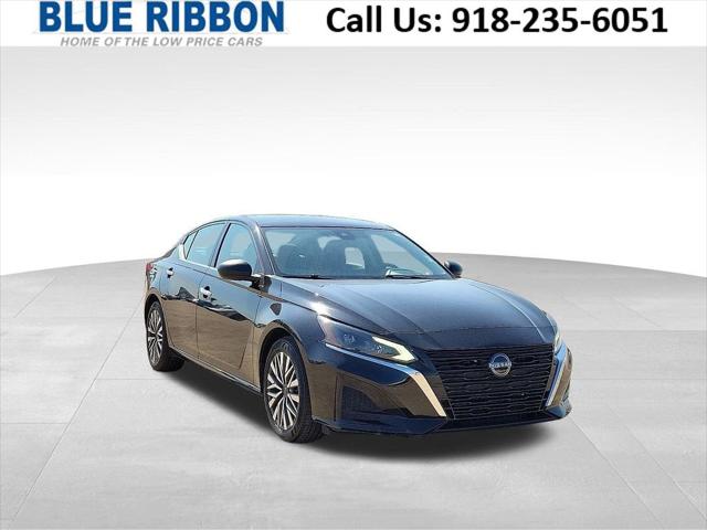 2024 Nissan Altima SV FWD