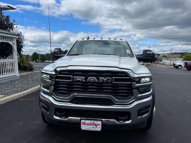 2026 RAM Ram 5500 Chassis Cab RAM 5500 TRADESMAN CHASSIS REGULAR CAB 4X4 120 CA 2026 RAM Ram 5500 Chassis Cab RAM 5500 TRADESMAN CHASSIS REGULAR CAB 4X4 120 CA