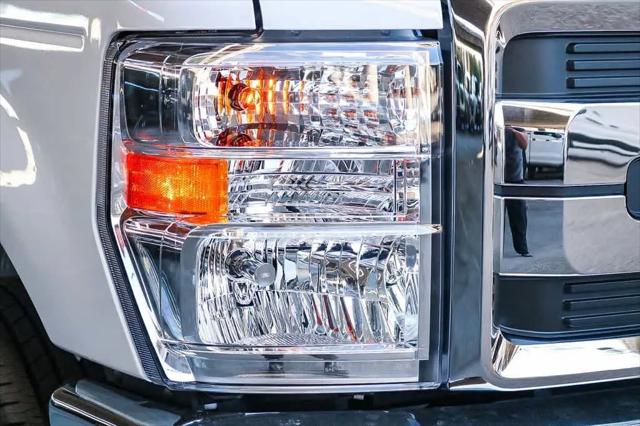 2026 Ford E-350 Cutaway E-Series Cutaway