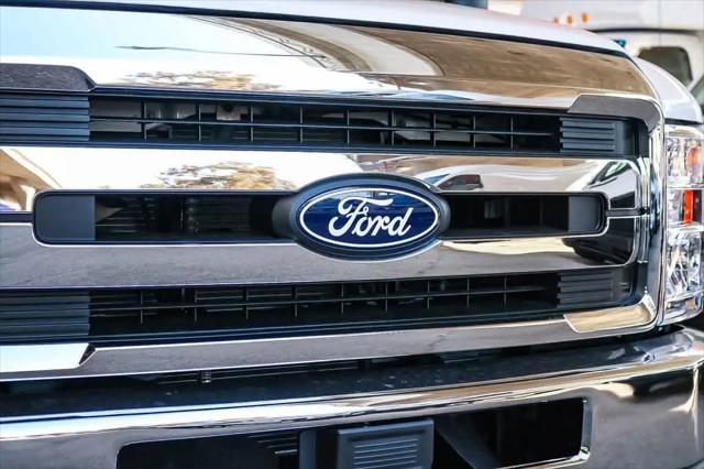 2026 Ford E-350 Cutaway E-Series Cutaway