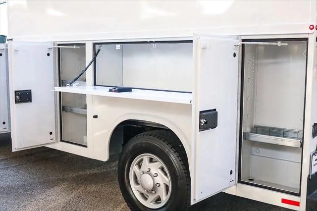 2026 Ford E-350 Cutaway E-Series Cutaway