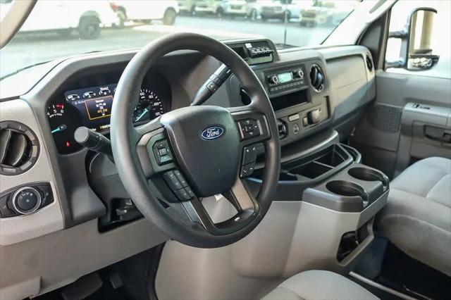 2026 Ford E-350 Cutaway E-Series Cutaway