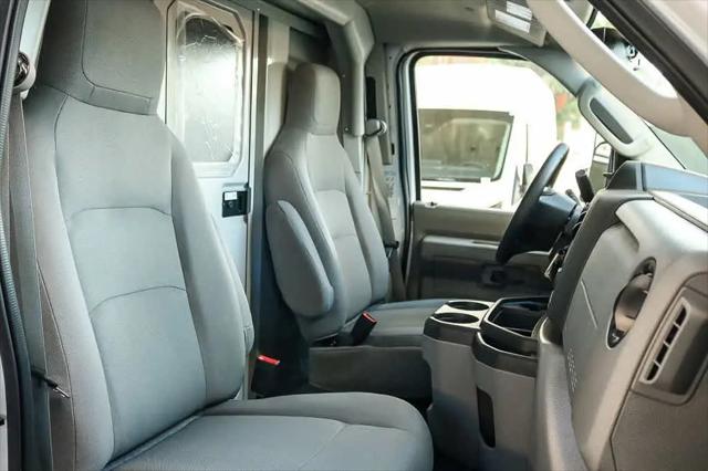 2026 Ford E-350 Cutaway E-Series Cutaway
