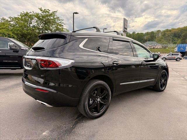 2024 Buick Enclave Essence AWD