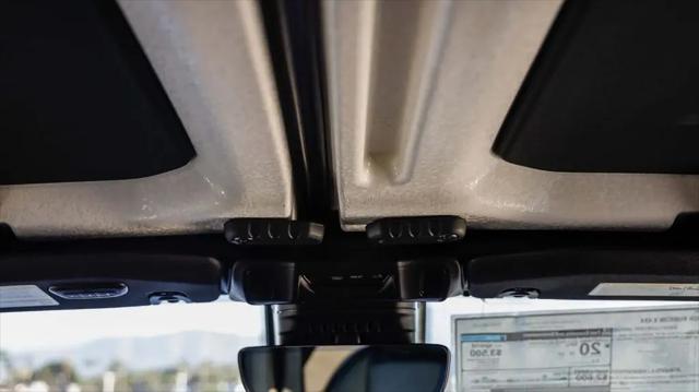 2025 Jeep Wrangler 4-Door Recon 4x4