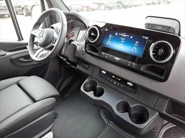 2025 Mercedes-Benz Sprinter 2500 Standard Roof 4-Cyl Diesel HO