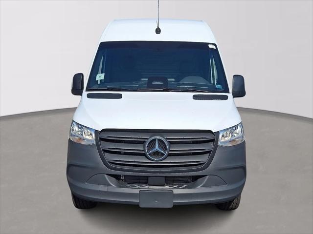 2025 Mercedes-Benz Sprinter 2500 Standard Roof 4-Cyl Diesel