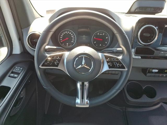 2025 Mercedes-Benz Sprinter 2500 Standard Roof 4-Cyl Diesel