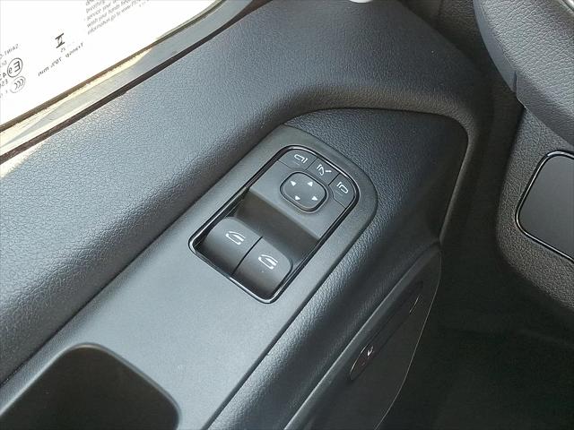 2025 Mercedes-Benz Sprinter 2500 Standard Roof 4-Cyl Diesel