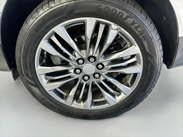 2018 Cadillac XT5 Premium Luxury