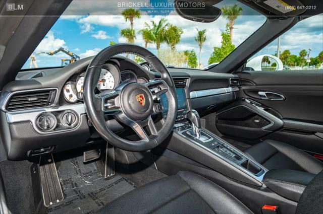 2017 Porsche 911 Carrera S