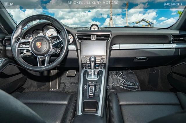 2017 Porsche 911 Carrera S
