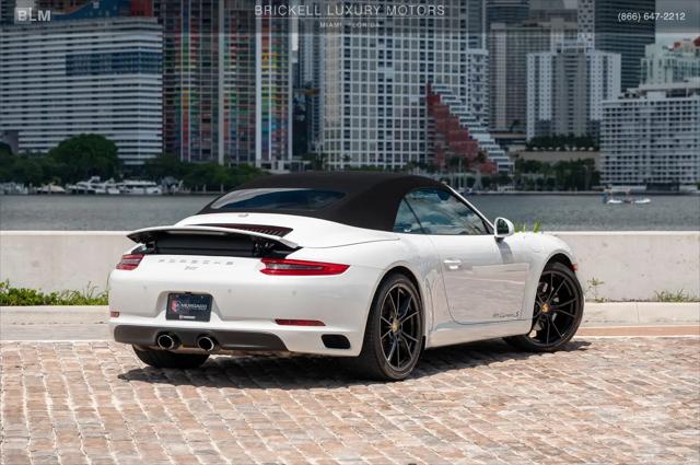 2017 Porsche 911 Carrera S