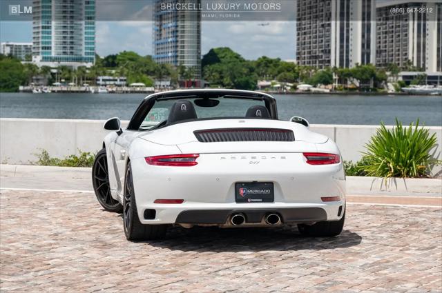 2017 Porsche 911 Carrera S