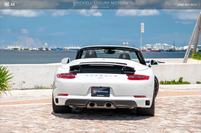 2017 Porsche 911 Carrera S