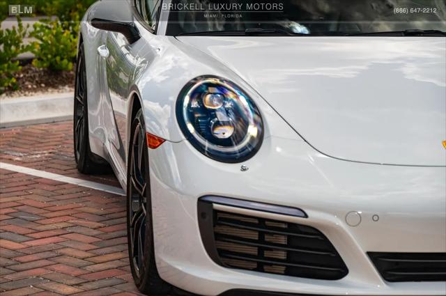 2017 Porsche 911 Carrera S
