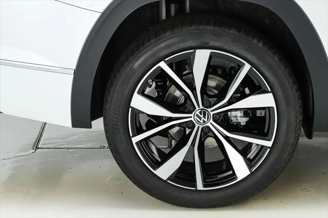 2026 Volkswagen Atlas SEL Premium R-Line