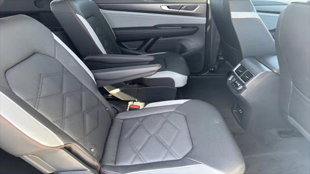 2026 Volkswagen Atlas Peak Edition