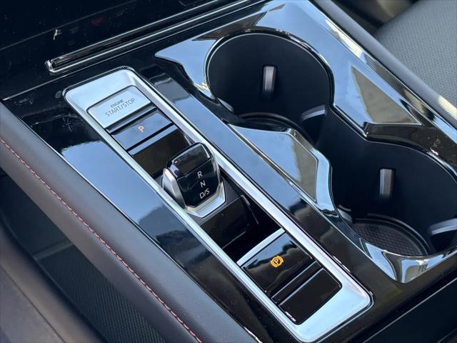 2026 Volkswagen Atlas Peak Edition