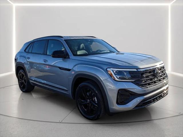 2026 Volkswagen Atlas Cross Sport SEL R-Line Black