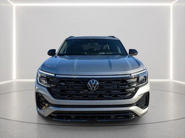 2026 Volkswagen Atlas Cross Sport SEL R-Line Black