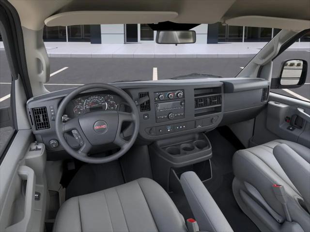 2025 GMC Savana Cutaway Work Van