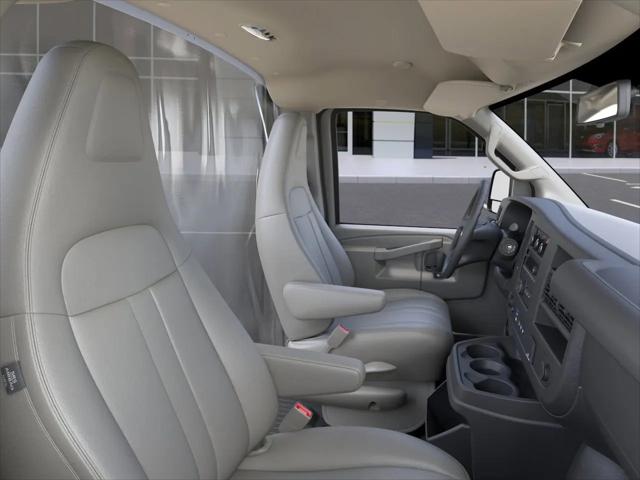 2025 GMC Savana Cutaway Work Van