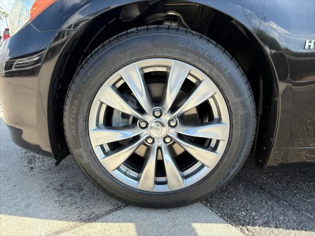 2013 INFINITI M35h M35H