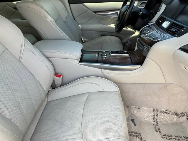 2013 INFINITI M35h M35H