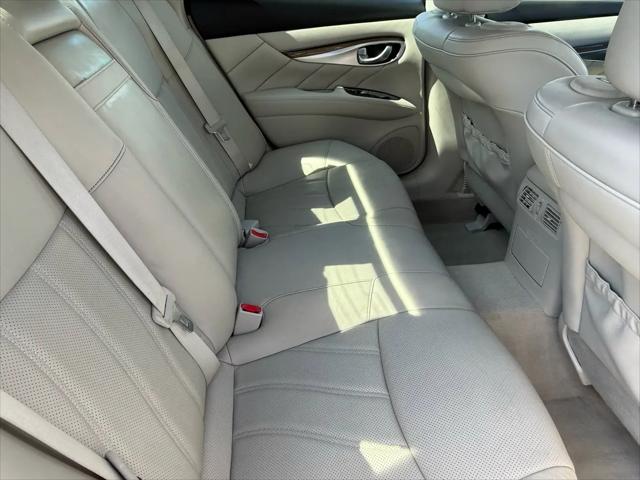 2013 INFINITI M35h M35H
